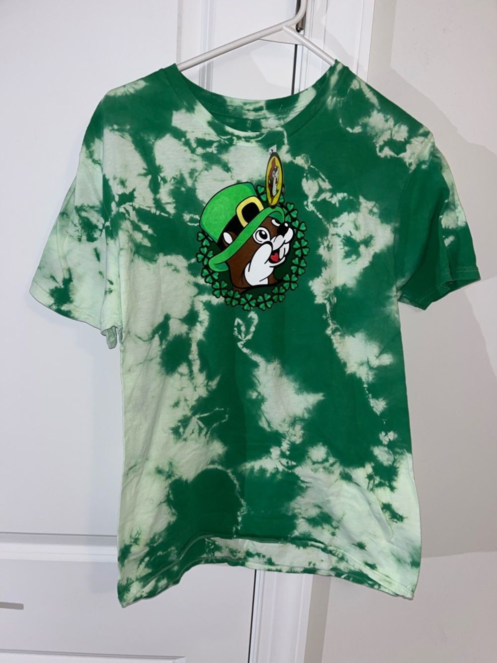 Buc-ee’s T-shirt Tie Dye Hippie St Paddy’s Party Patrick’s Day beaver NEW
